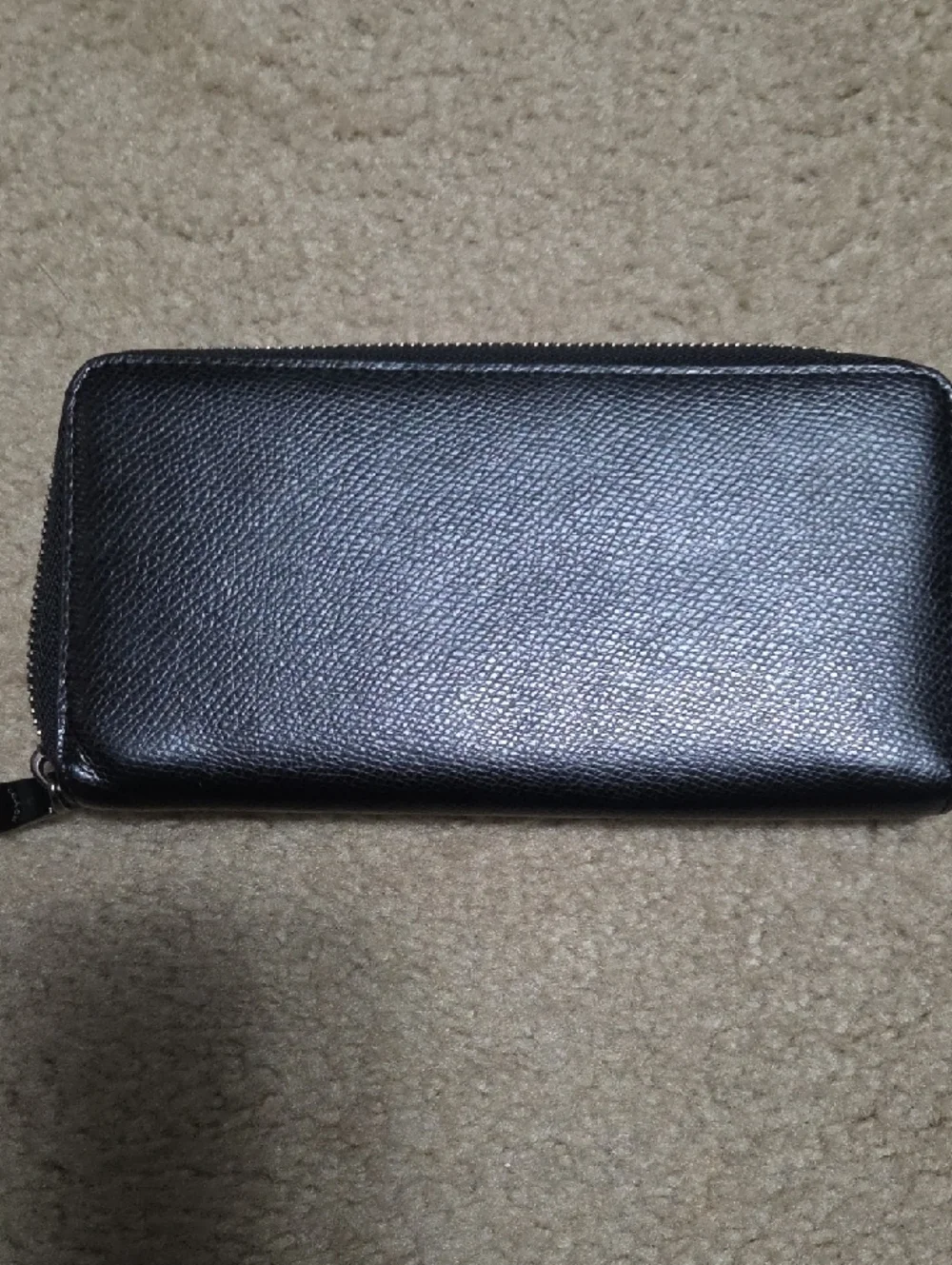 Coach Black Pebbled Leather Zip Wallet - Picture 2 of 13